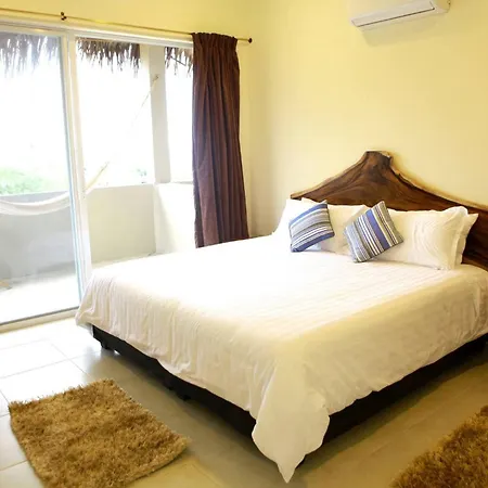 Me Hotel & Villas - Montanita Estates Room photo