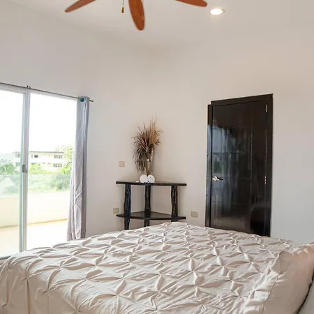 Me Hotel & Villas - Montanita Estates Room photo