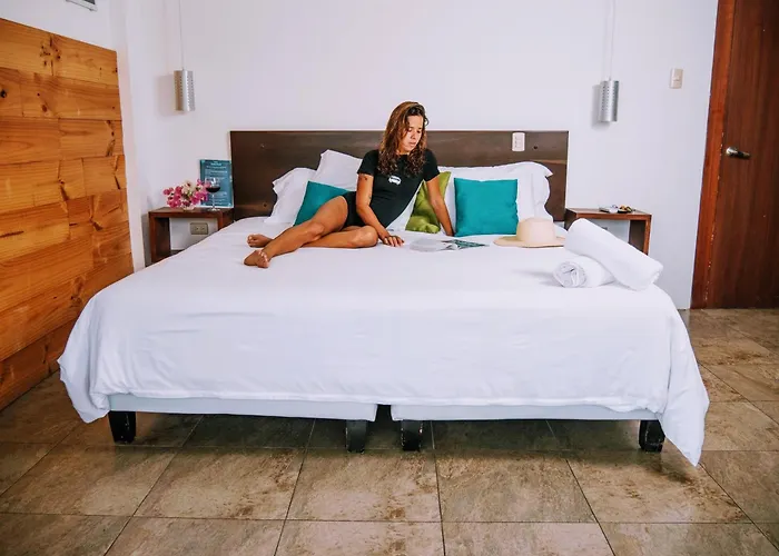 ME Hotel&Villas - Montañita Estates